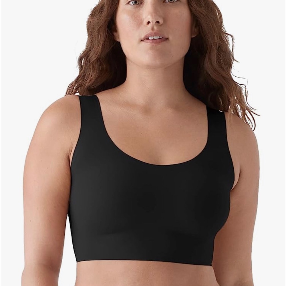 LAST CHANCE will donate to charity May 13
TRUE and Co scoop neck XL bra  EUC